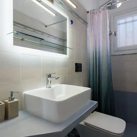 Aigaiou Avra Apartment *