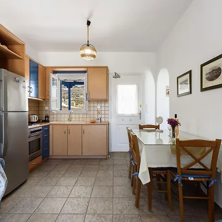 Aigaiou Avra דירה פארוס